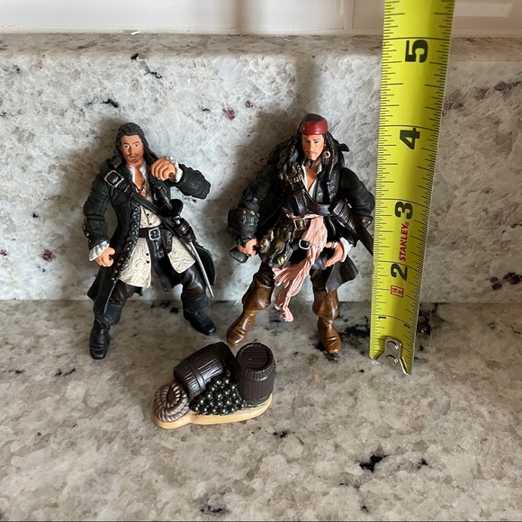 Pirates of the Caribbean Captain Jack Sparrow & Will Turner Action Figures 🏴‍☠️ - Picture 2 of 9